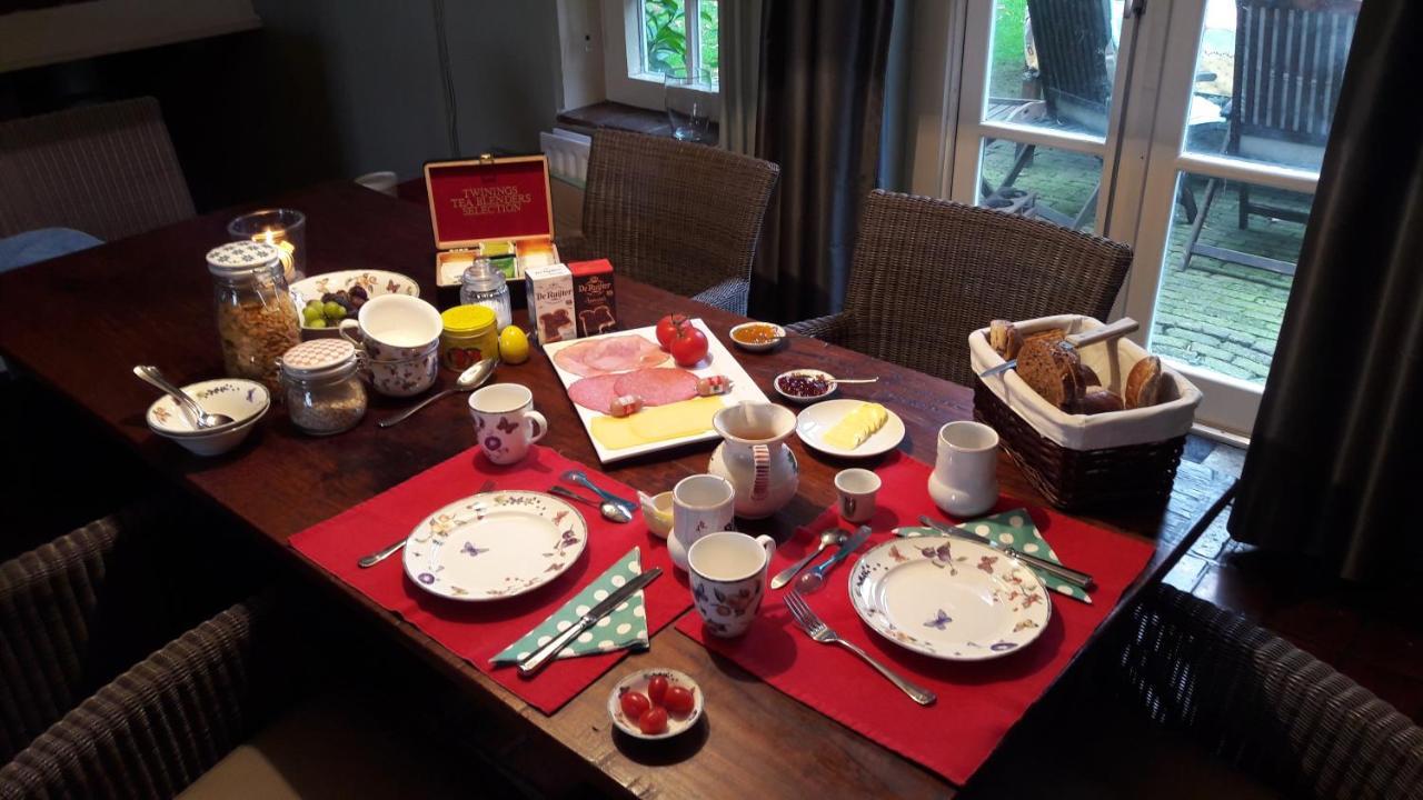 B&B Charming Farmhouse Prinsenbeek Экстерьер фото